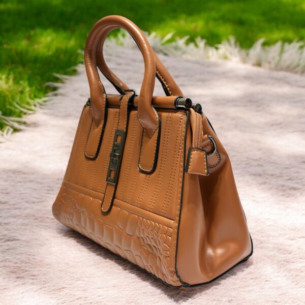 Women Shoulder Bag - Image 15