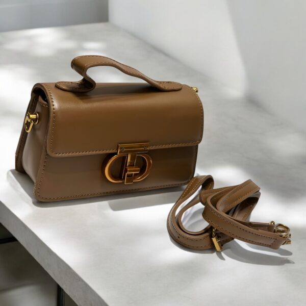 Elegant Leather Handbag with Gold Buckle - Image 9