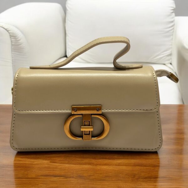 Elegant Leather Handbag with Gold Buckle - Image 15